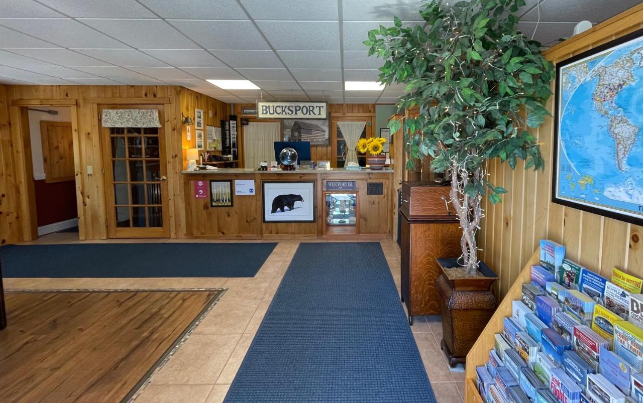 Bucksport Inn Экстерьер фото