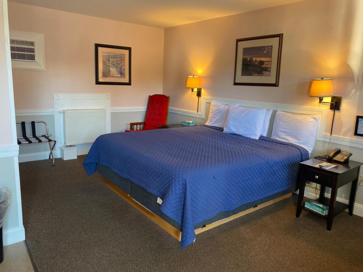 Bucksport Inn Экстерьер фото