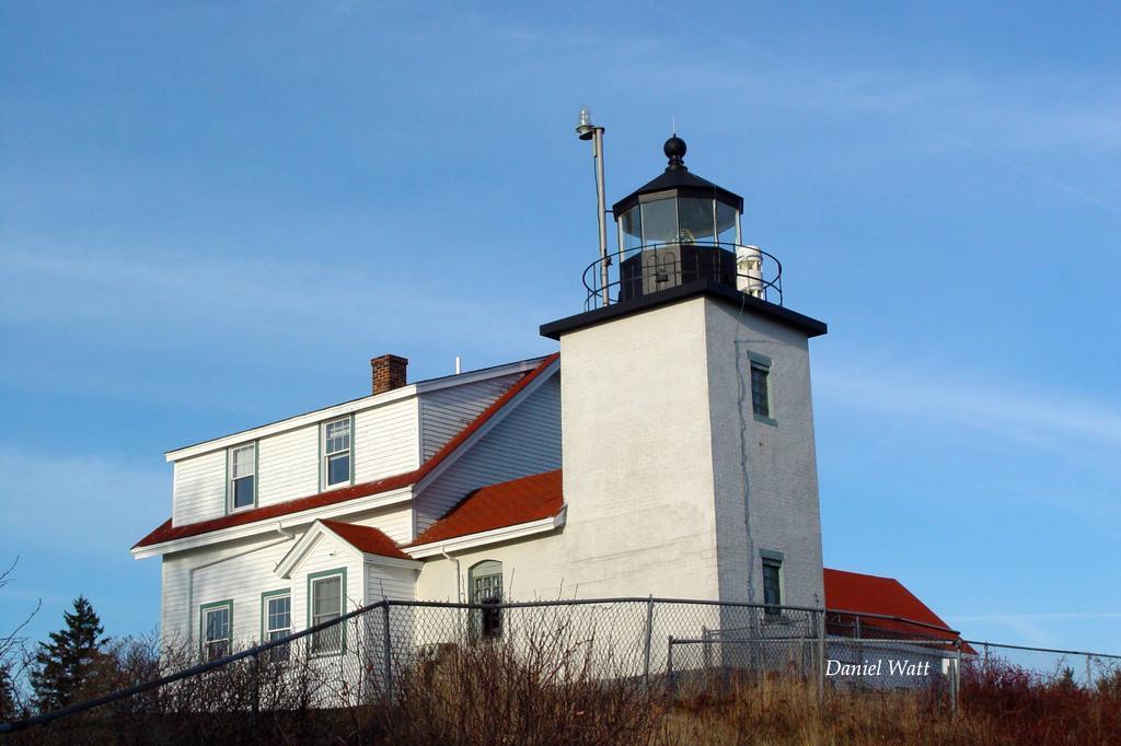 Bucksport Inn Экстерьер фото
